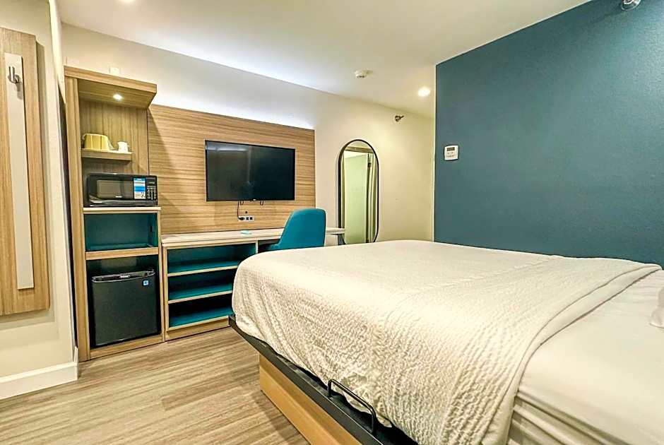 Baymont by Wyndham Henrietta/Rochester