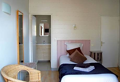 Single Room with Garden View