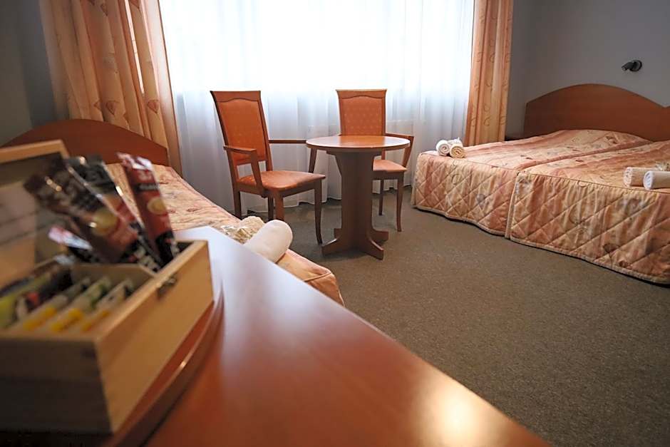 Nasz Klub - Pokoje Gościnne