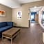Holiday Inn Express & Suites Vaughan Southwest By IHG