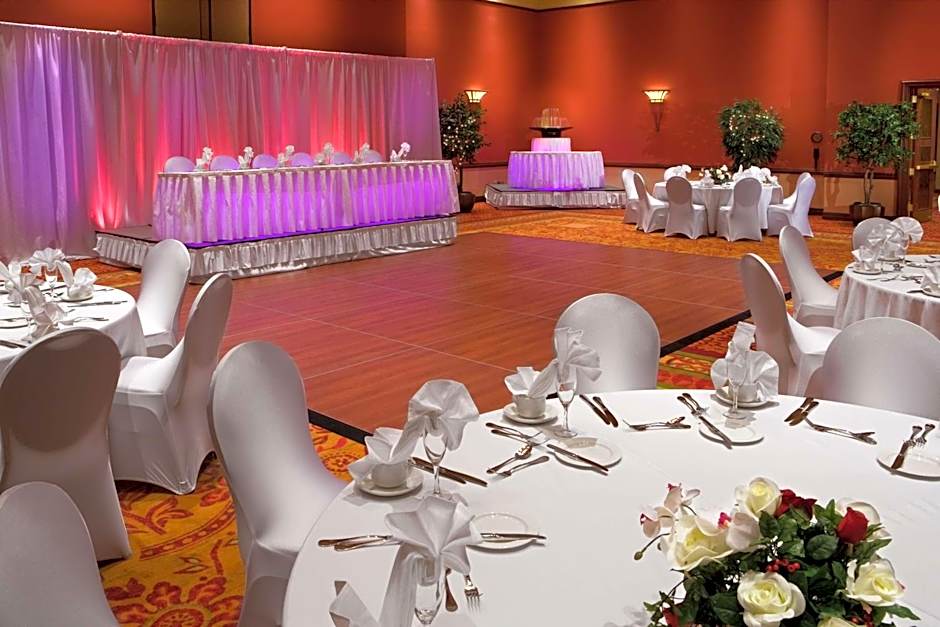 Embassy Suites By Hilton Norman - Hotel And Conference Center