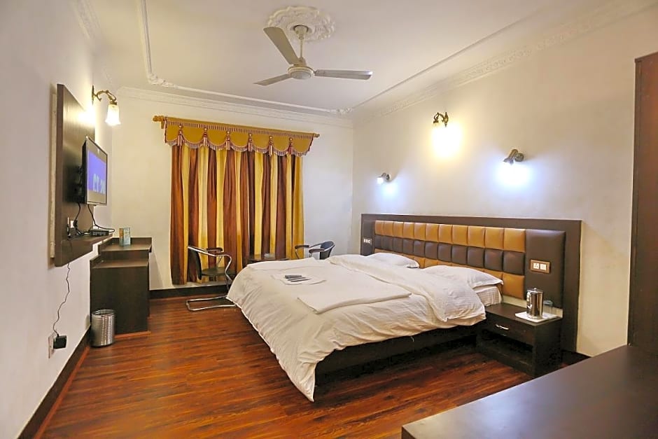 Hotel Ibni Kabeer Srinagar