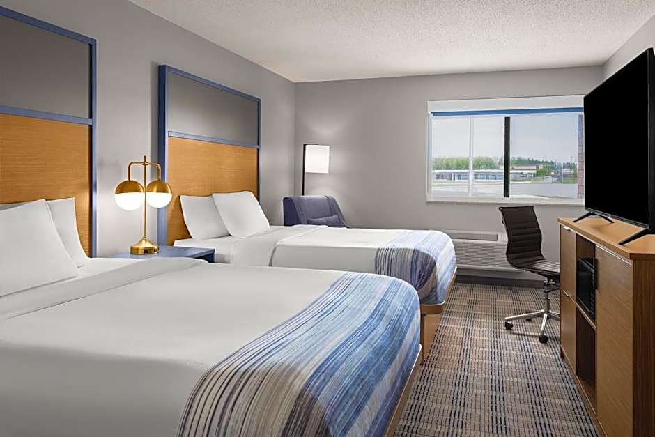 AmericInn by Wyndham Marshfield