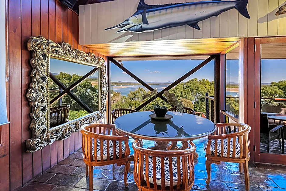 1770 Sovereign Lodge Retreat