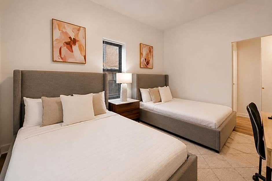 Bay Ridge ApartHotel