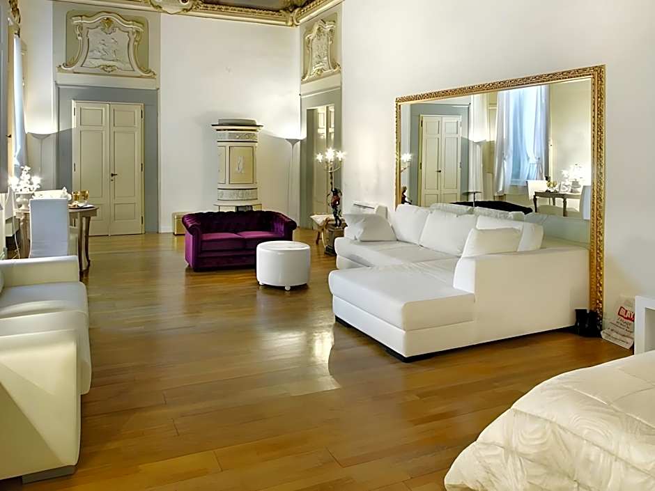 Palazzo Tolomei - Residenza D'Epoca