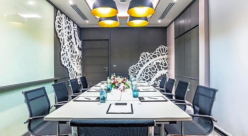 Mercure Samui Chaweng Tana Hotel