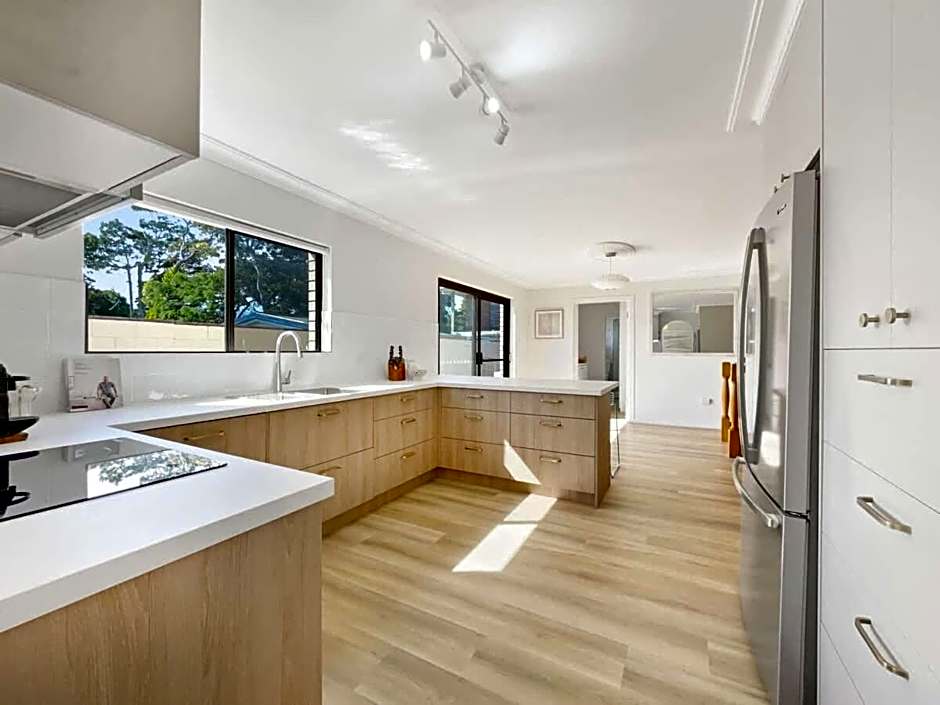 Bribie Beach House with Pool - Walk to Surf & Shops