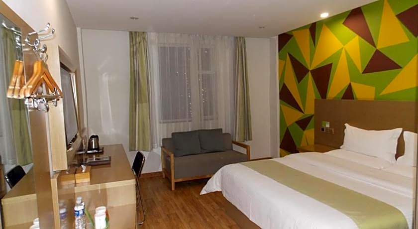 Vatica Henan Luoyang Wangcheng Park Hotel