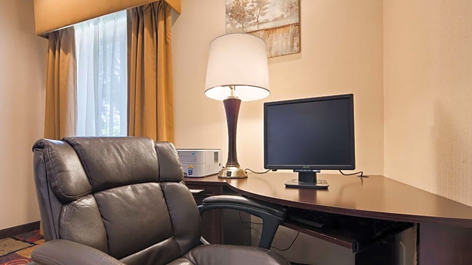 Best Western Plaza Hotel Saugatuck