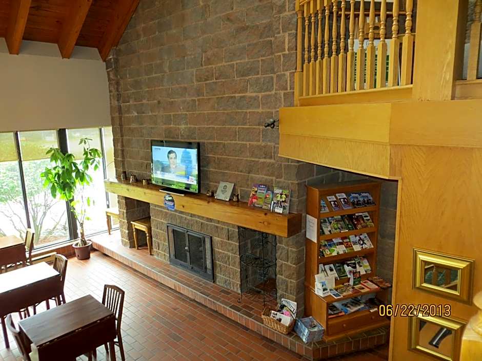 Super 8 by Wyndham Sudbury ON