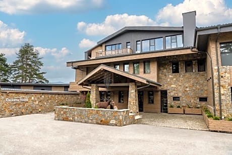 Grande Vista Resort & Spa