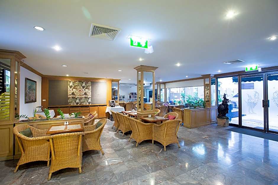 The Tarntawan Hotel Surawong Bangkok