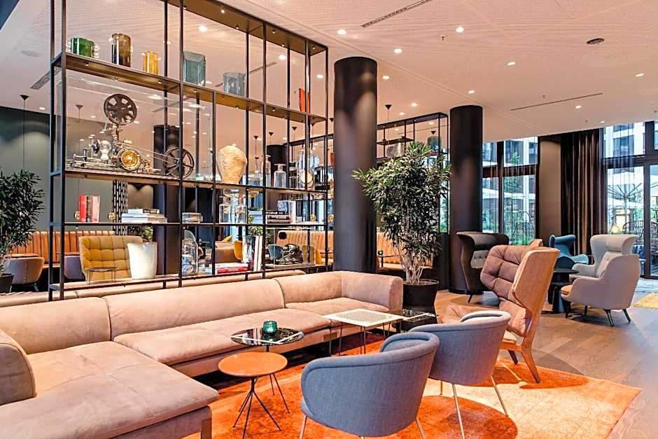 Motel One Koln-Messe