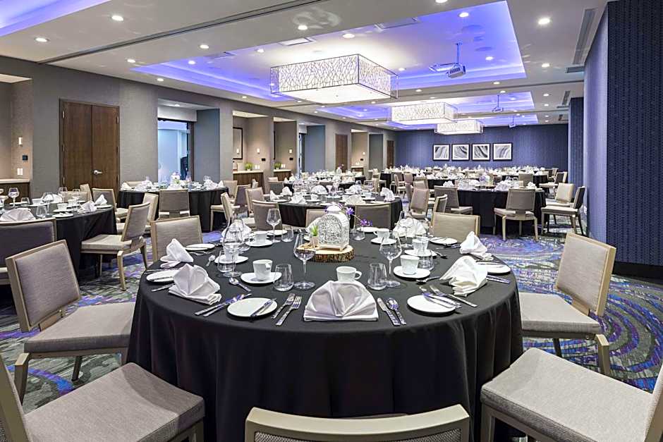 Hilton Garden Inn Ottawa Downtown