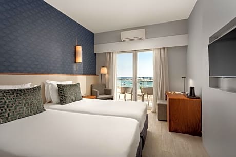 Superior Twin Room with Sea View