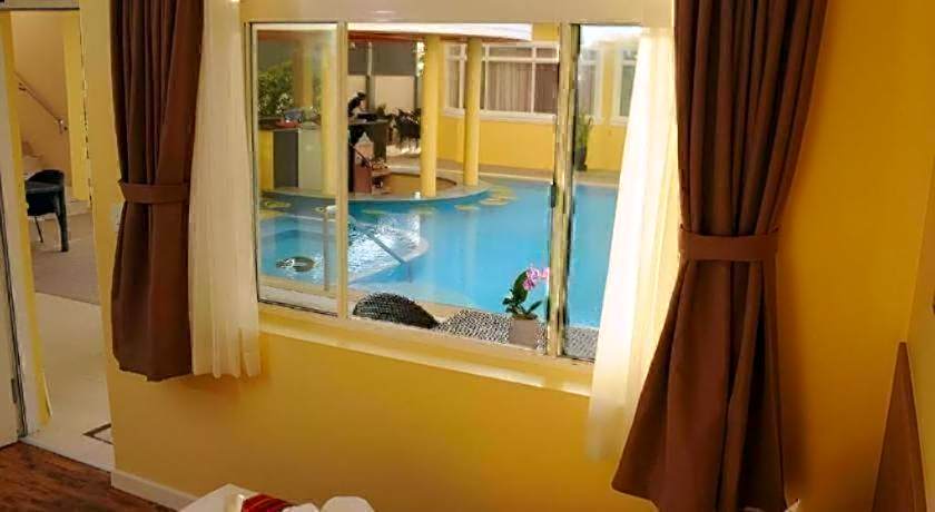 Awesome Hotel