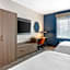 Holiday Inn Express Hotel and Suites Alice By IHG