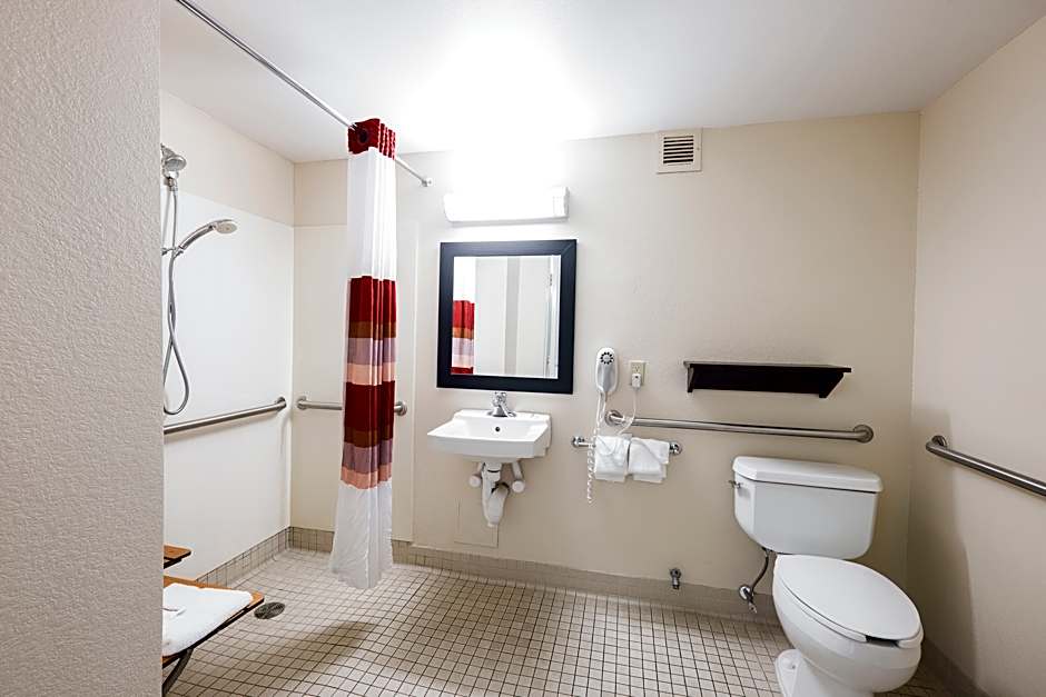 Photo 1 of 1 of 2 Double Beds, Accessible, Roll in Shower
