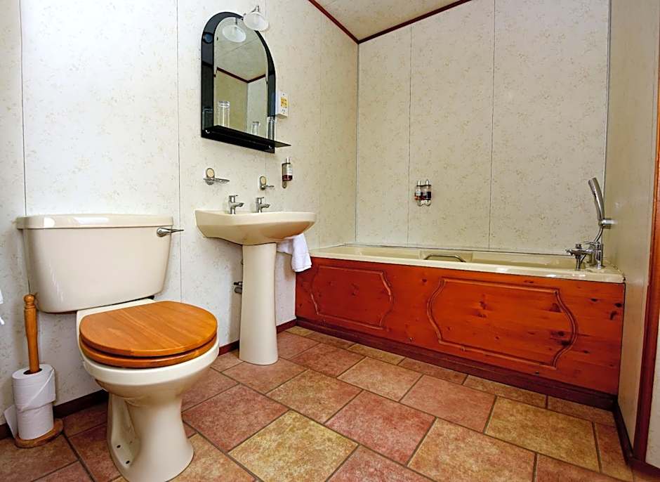 Ardlui Hotel