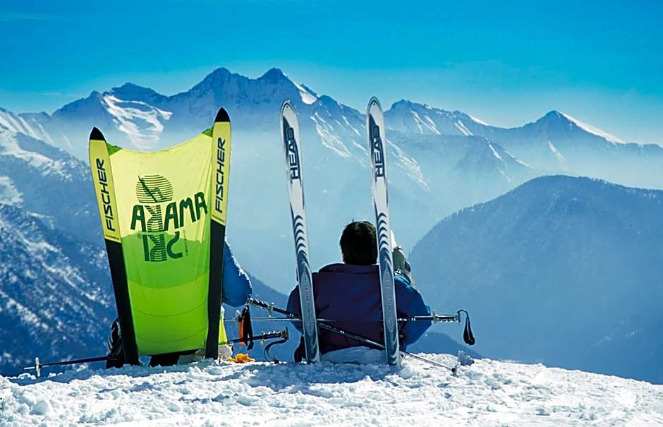 La Trinitè Monboso Hotel