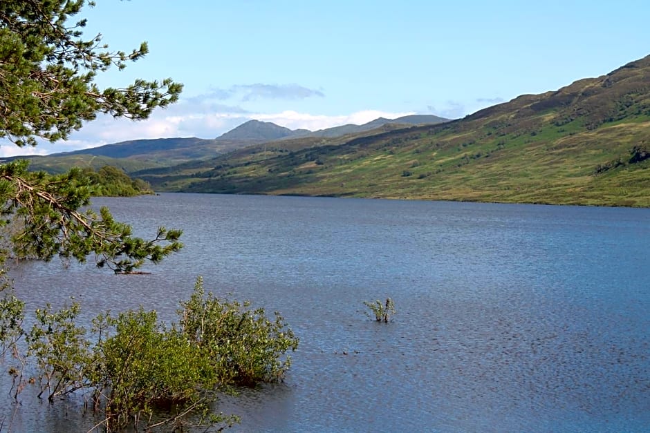 Loch Arklet House