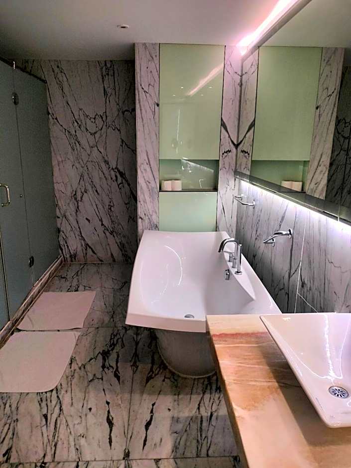 Holiday Inn Chandigarh Panchkula By IHG