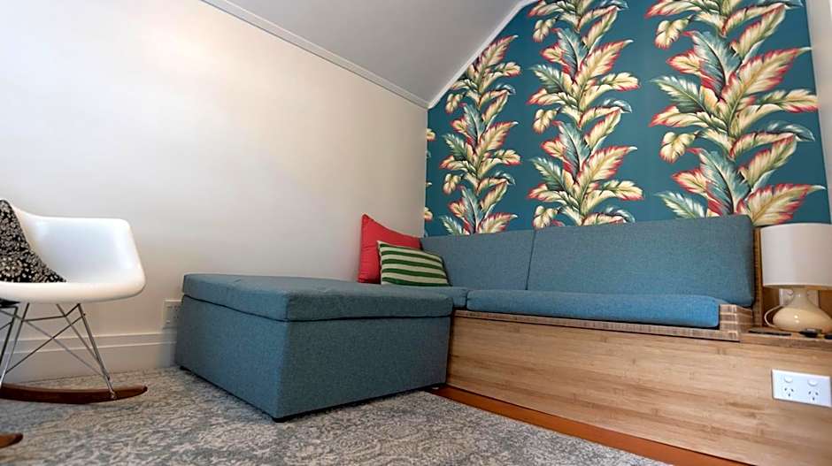 The Old Oak Boutique Hotel