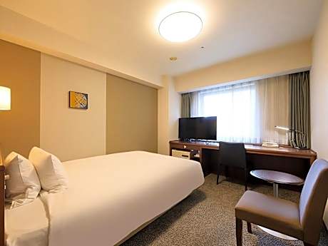 Single Room - Non-Smoking