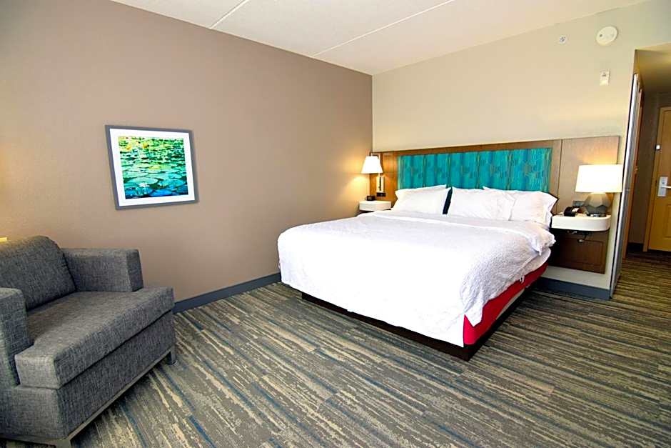 Hampton Inn By Hilton Leesburg