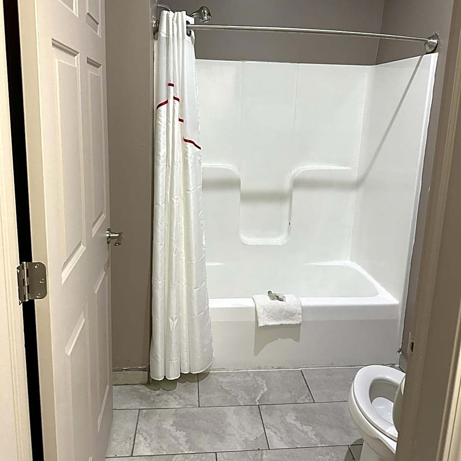 Red Roof Inn & Suites Lake Orion/Auburn Hills