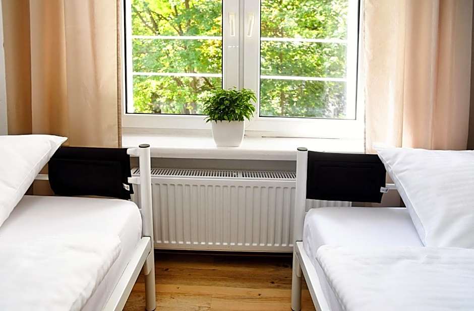 Warsaw Hostel Centrum Private Rooms & Dorms