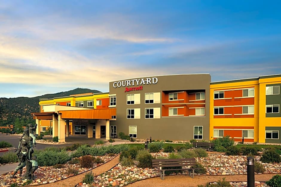 Courtyard by Marriott Glenwood Springs