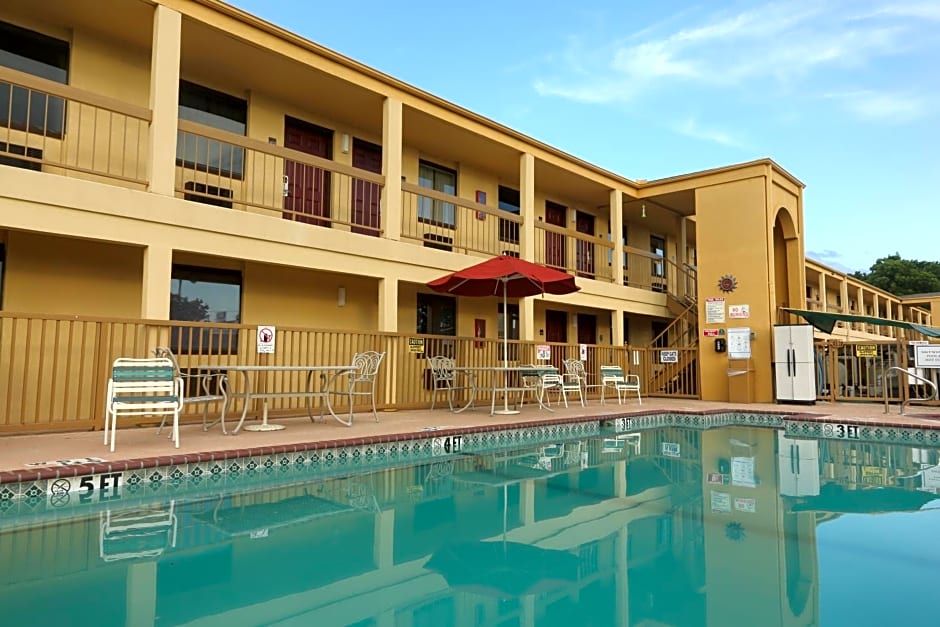 Red Roof Inn Ardmore