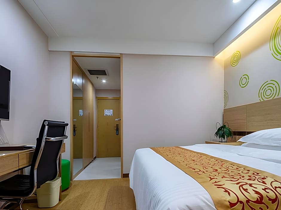 GreenTree Inn Changzhou Menghe Town Chengfeng Building