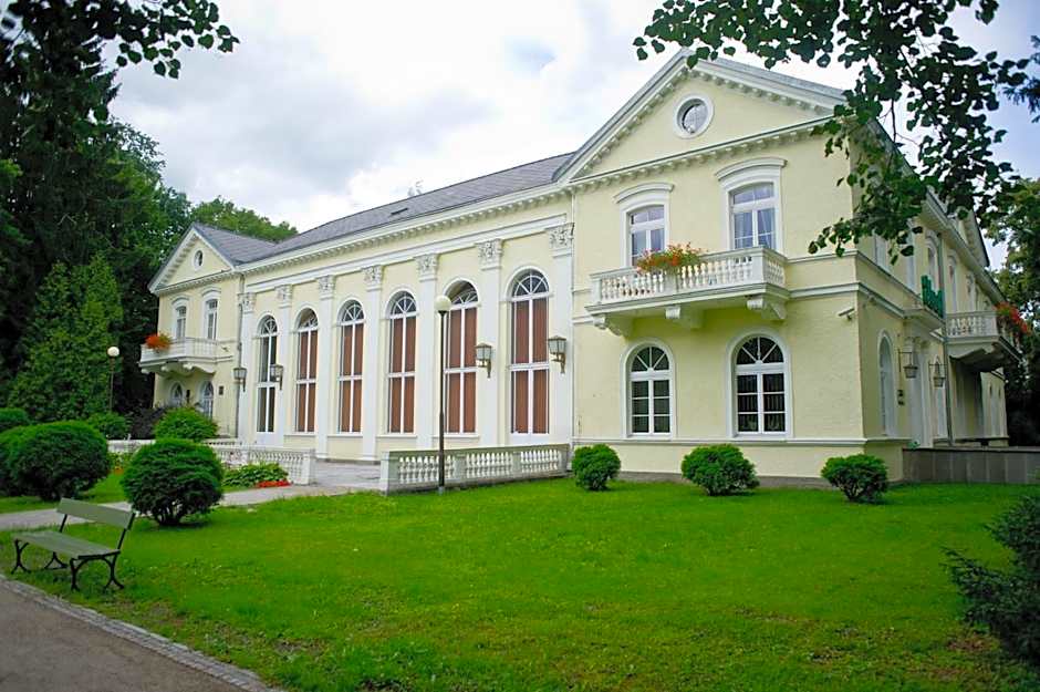 Uzdrowisko Cieplice - Jelenia Góra - Pawilon Edward