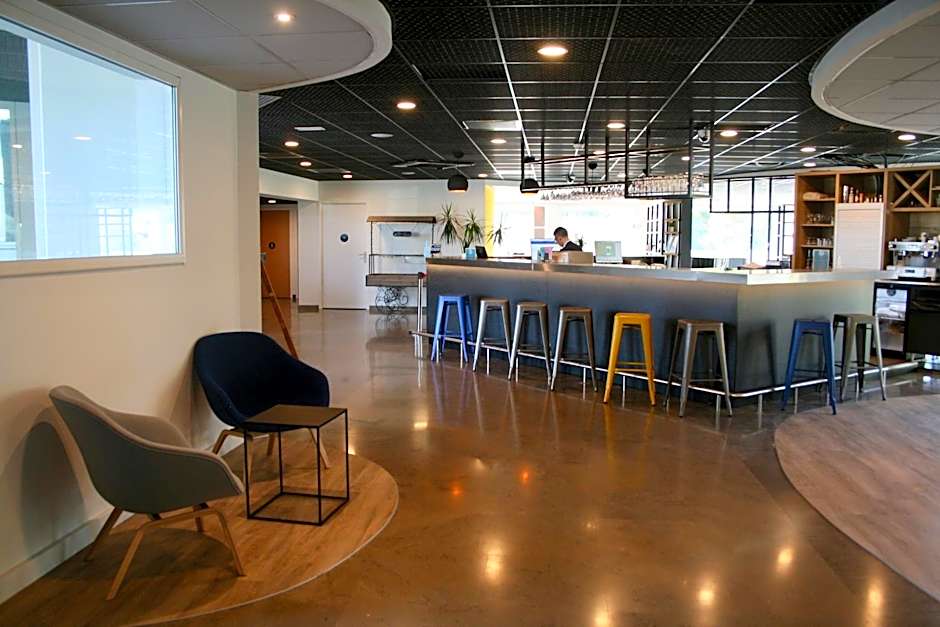 Kyriad Prestige Montpellier Ouest - Croix D'argent