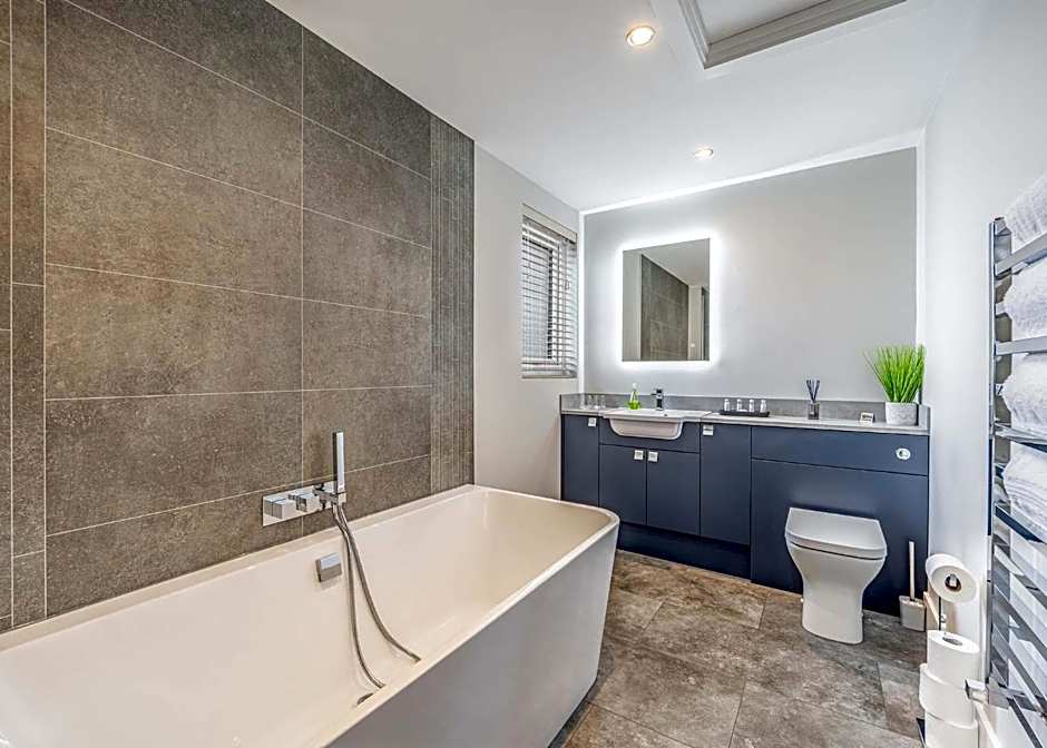 Woad Mill Lakeside Lodges