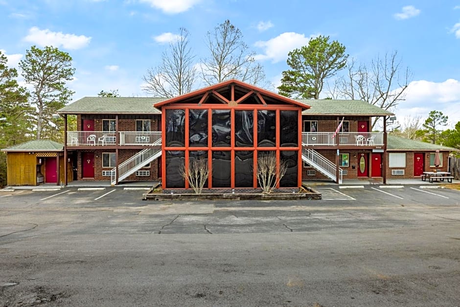 The Lookout Lodge