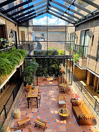 Casa Rose Hotel