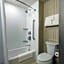 Courtyard by Marriott Montreal West Island/Baie D'Urfe