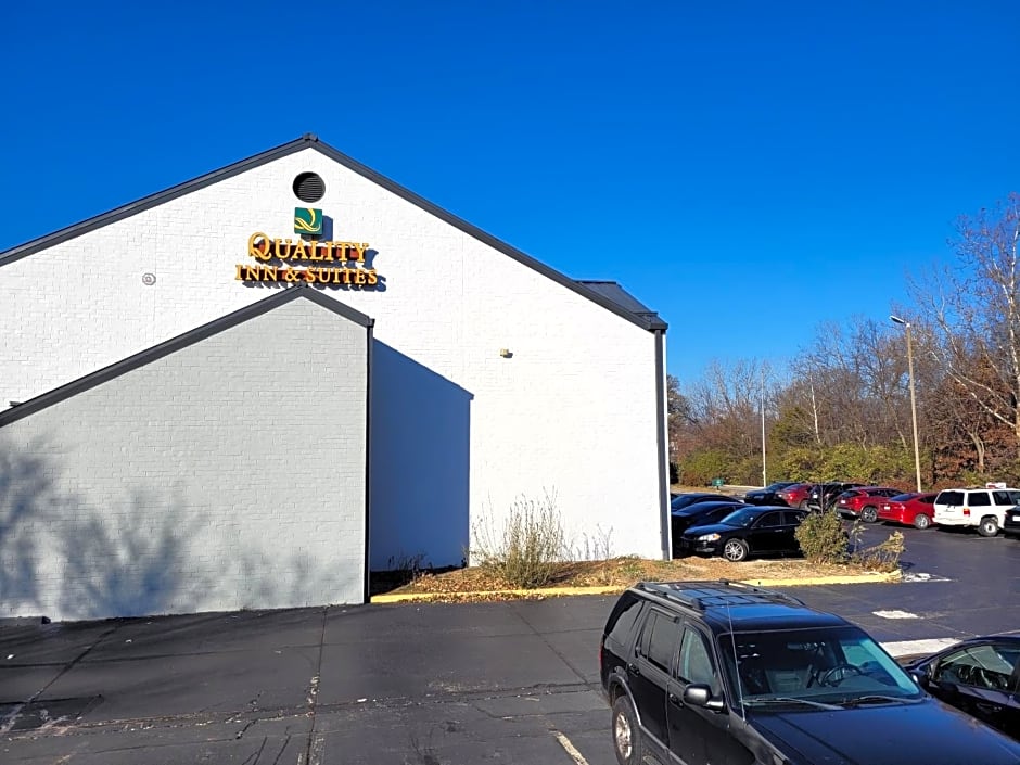 Quality Inn & Suites Columbia I-70