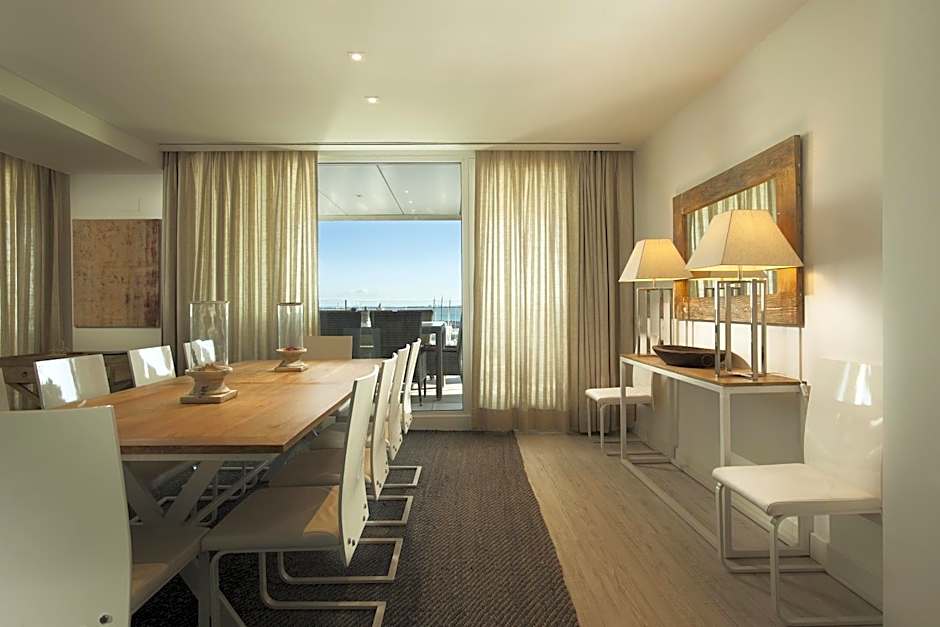 Suites Puerto Sherry