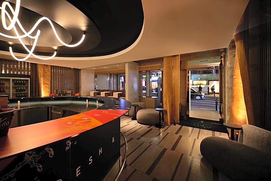 ALFIT HOTEL & BAR AKASAKA