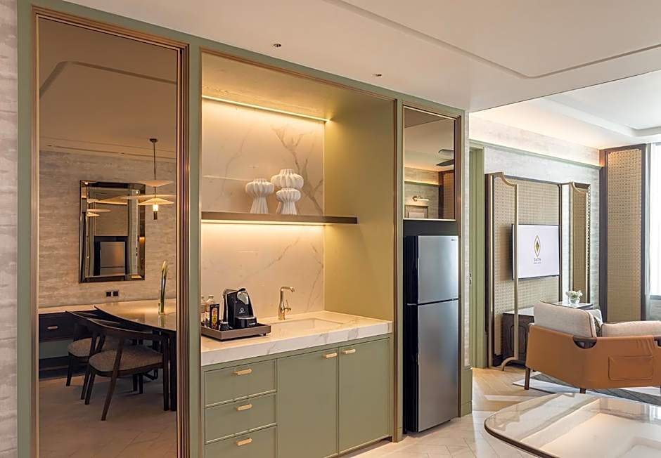 Eastin Grand Hotel Phayathai