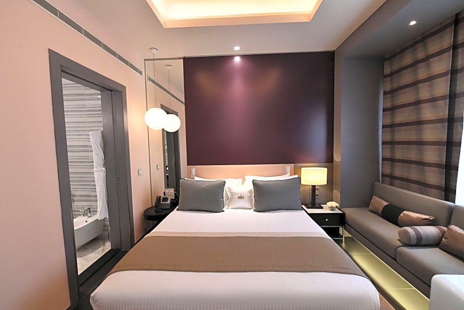 Le Bristol Hotel