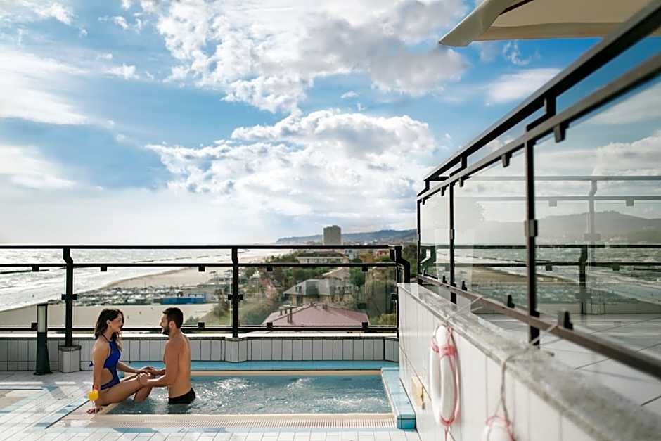 Hotel Royal