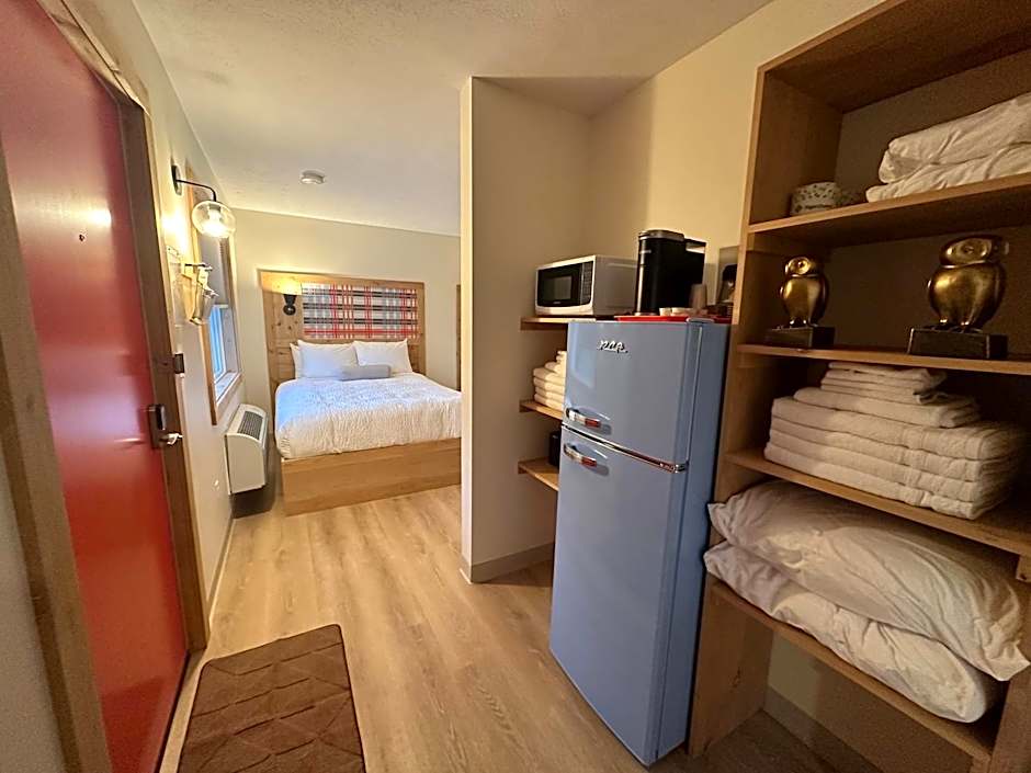 Explorer Rest & Recreation