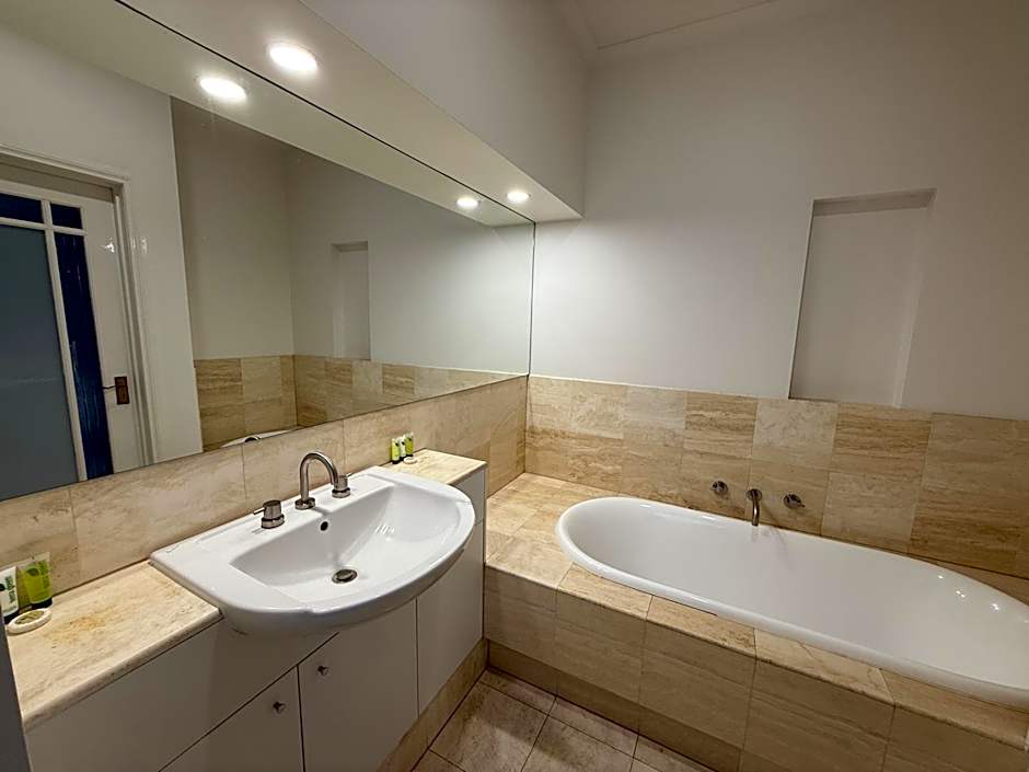 Sixty Two On Grey Serviced Apartments