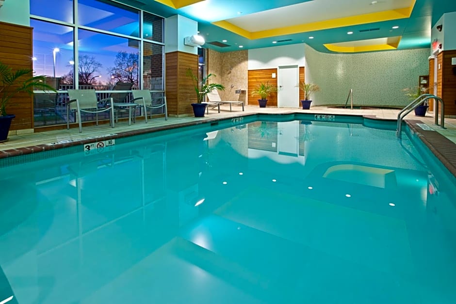 Hotel Indigo Columbus Architectural Center By IHG